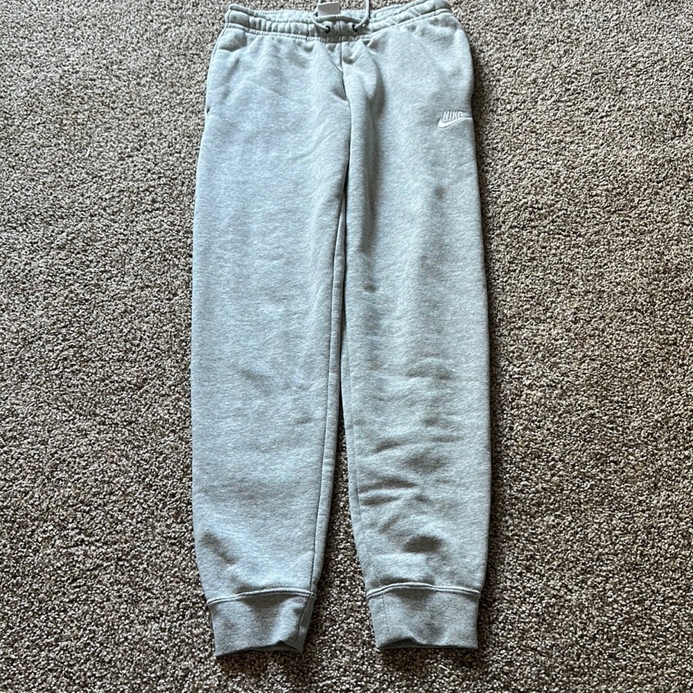 women nike sweatpants